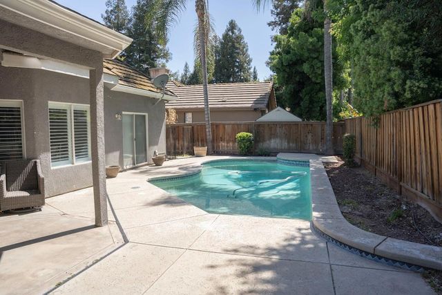 4976 W Birch Avenue, Fresno, CA 93722