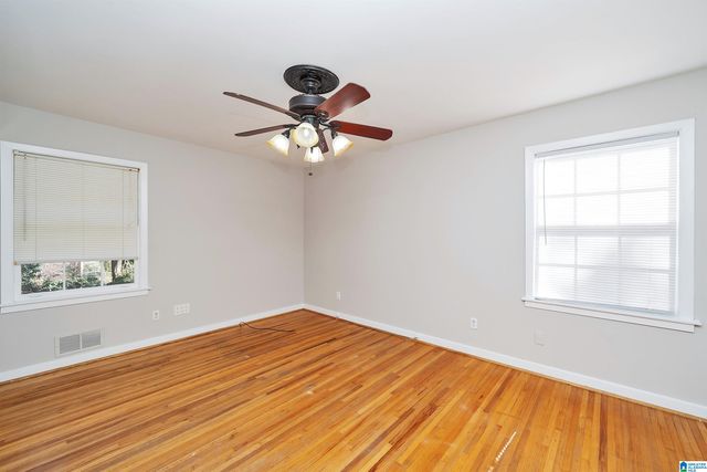 1213 OAKWOOD STREET, Birmingham, AL 35215