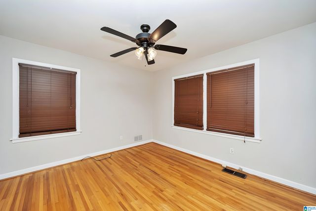 1213 OAKWOOD STREET, Birmingham, AL 35215