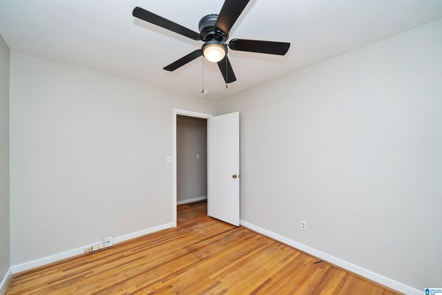 1213 OAKWOOD STREET, Birmingham, AL 35215