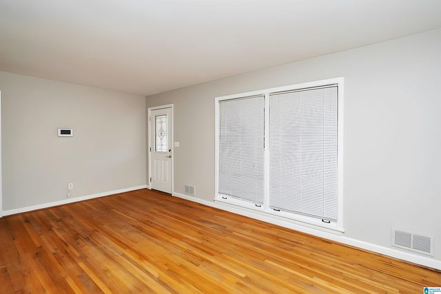 1213 OAKWOOD STREET, Birmingham, AL 35215