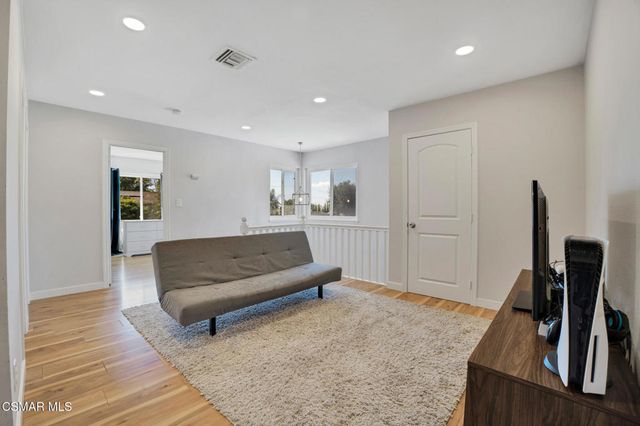 926 Talbert Avenue, Simi Valley, CA 93065