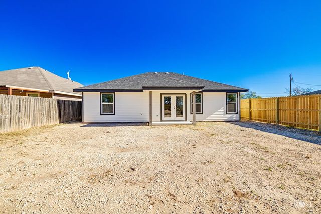 2231 Lillie St, San Angelo, TX 76901
