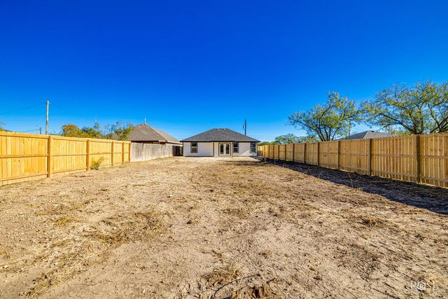 2231 Lillie St, San Angelo, TX 76901