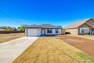 2231 Lillie St, San Angelo, TX 76901