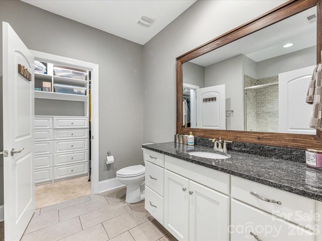 5030 Waldron Meadow Drive, Charlotte, NC 28226