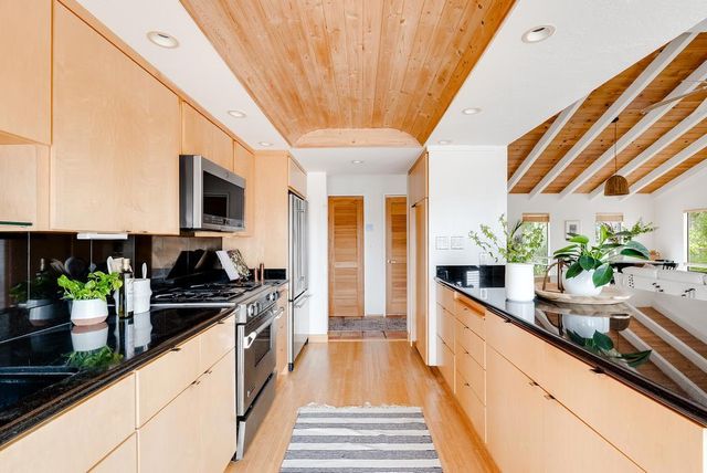 1931 Dolphin Drive, Aptos, CA 95003