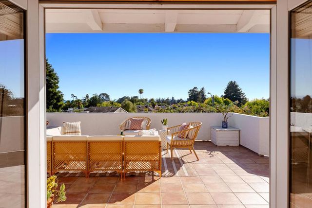 1931 Dolphin Drive, Aptos, CA 95003