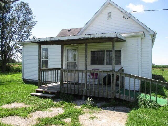 17750 N RTE. Z, Centralia, MO 65240