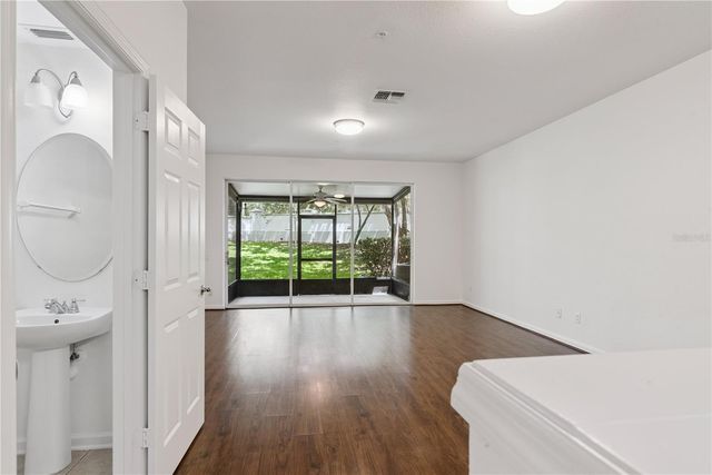 6887 SPERONE STREET, Orlando, FL 32819