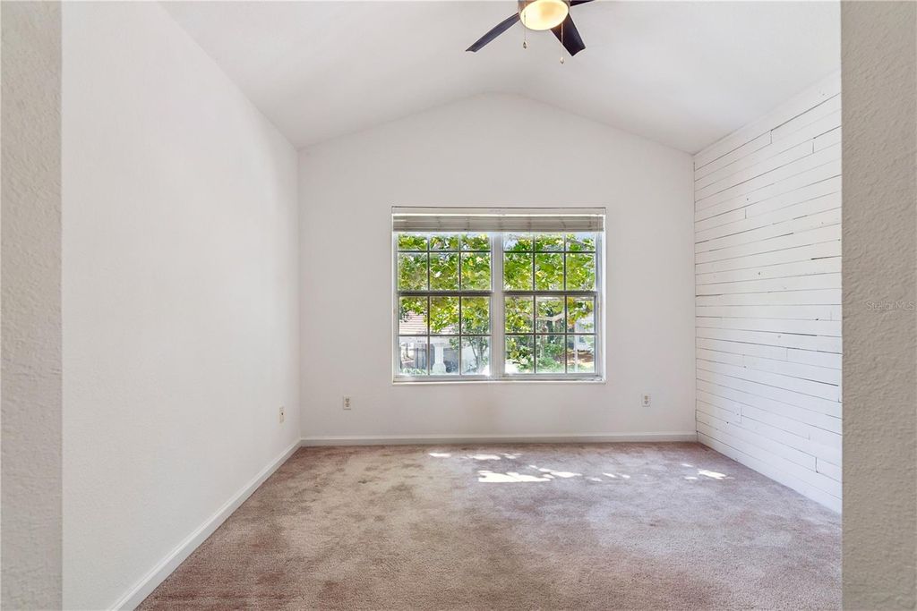 Image 29 of property listing at 6887 SPERONE STREET, Orlando, FL 32819
