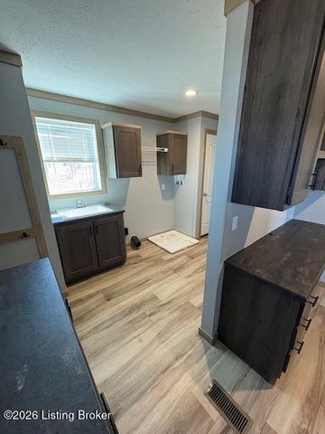 346 Williams Ln, Stephensport, KY 40170