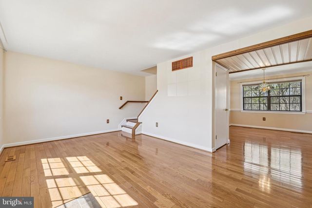 4 KIMBALL RIDGE CT, Baltimore, MD 21228