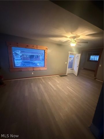 2518 11th Street NW, Canton, OH 44708