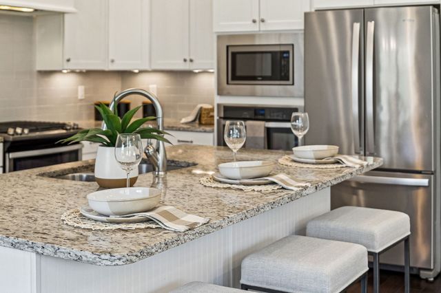 2645 Paddock Park Dr, Thompsons Station, TN 37179