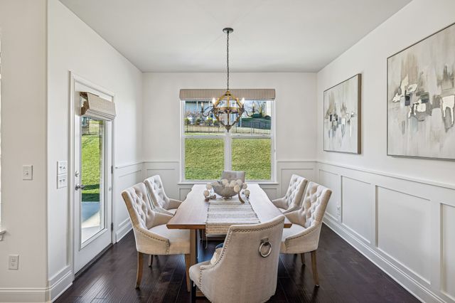 2645 Paddock Park Dr, Thompsons Station, TN 37179