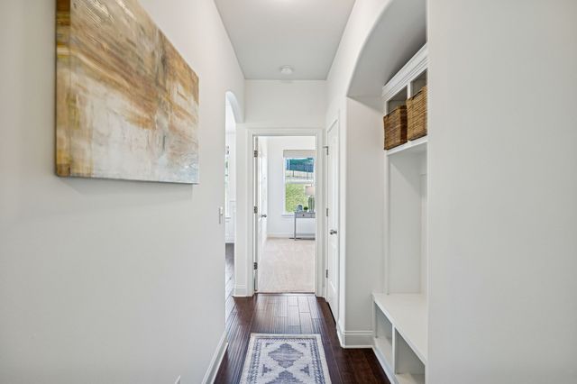 2645 Paddock Park Dr, Thompsons Station, TN 37179