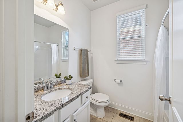 2645 Paddock Park Dr, Thompsons Station, TN 37179