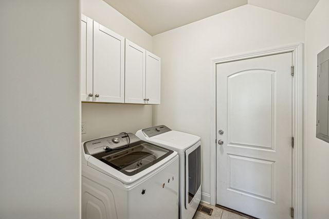 2645 Paddock Park Dr, Thompsons Station, TN 37179