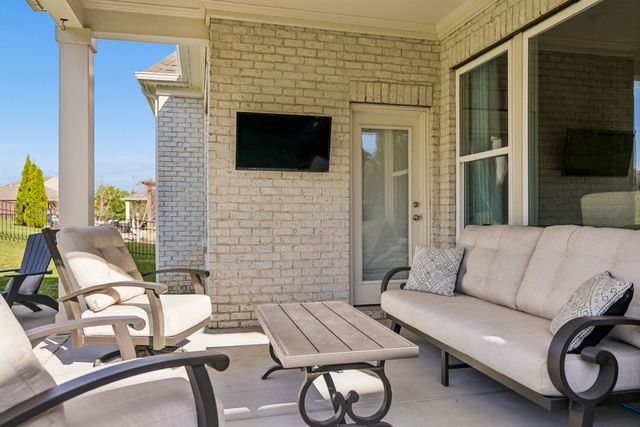 2645 Paddock Park Dr, Thompsons Station, TN 37179