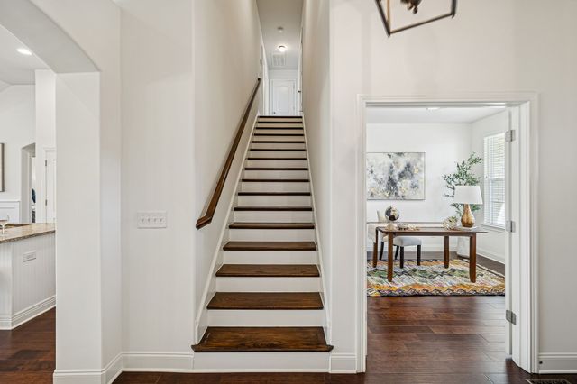 2645 Paddock Park Dr, Thompsons Station, TN 37179