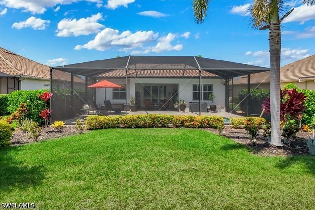 9104 Graphite CIR, Naples, FL 34120