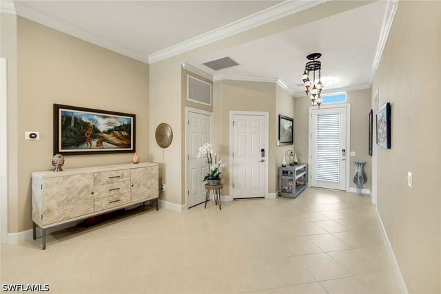 9104 Graphite CIR, Naples, FL 34120