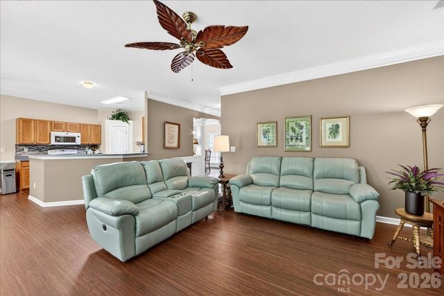 16046 Stuarts Draft Court, Charlotte, NC 28278