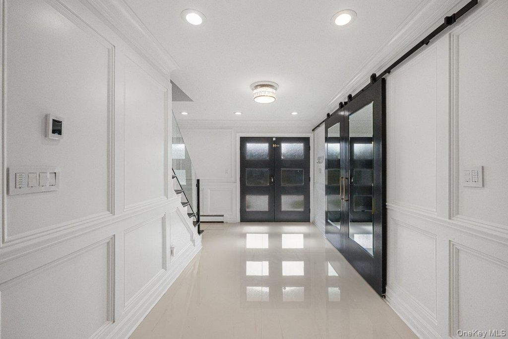 48 Shore Drive S, Copiague, NY 11726 — photo 3
