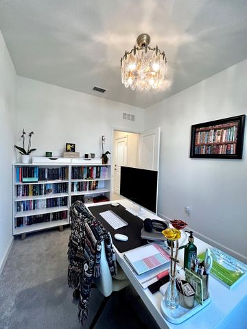 317 SE Crossoak Lane, Port St Lucie, FL 34984