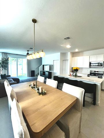 317 SE Crossoak Lane, Port St Lucie, FL 34984