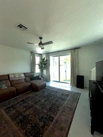 317 SE Crossoak Lane, Port St Lucie, FL 34984