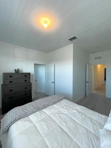 317 SE Crossoak Lane, Port St Lucie, FL 34984