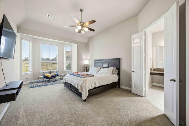 12721 Flora Manor Drive, La Marque, TX 77568