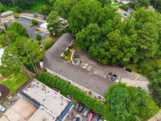 2477 N Decatur Road B2, Decatur, GA 30033