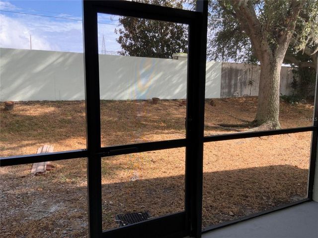 9730 WHITE BARN WAY, Riverview, FL 33569