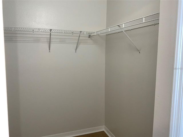 9730 WHITE BARN WAY, Riverview, FL 33569