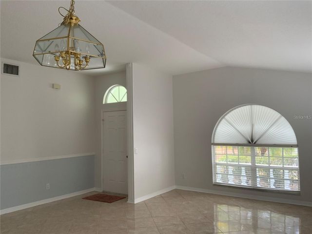 9730 WHITE BARN WAY, Riverview, FL 33569