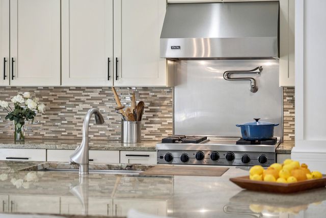 1015 Casseque Province, Mount Pleasant, SC 29464