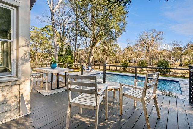 1015 Casseque Province, Mount Pleasant, SC 29464