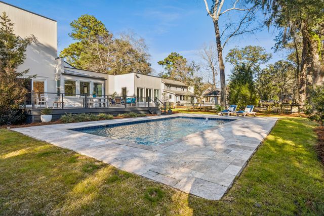 1015 Casseque Province, Mount Pleasant, SC 29464