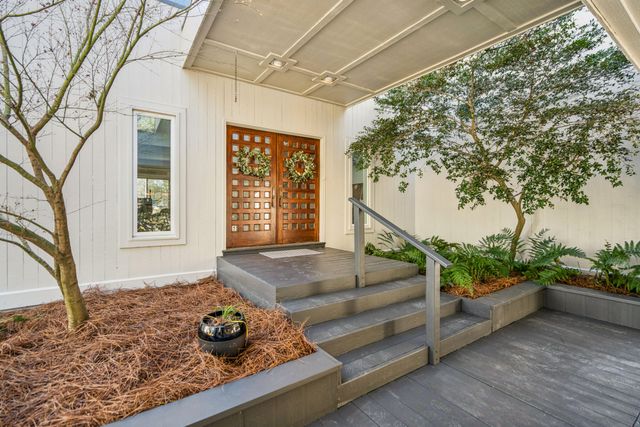 1015 Casseque Province, Mount Pleasant, SC 29464