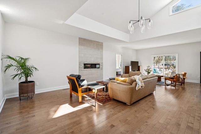 1015 Casseque Province, Mount Pleasant, SC 29464