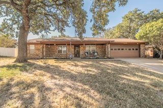 2906 SE 5th Street, Mineral Wells, TX 76067