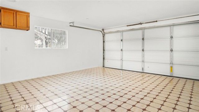 8024 Crockett, Los Angeles, CA 90001