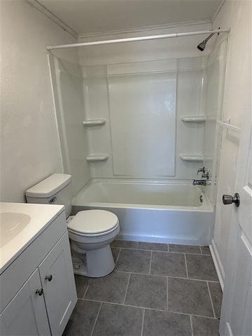 2429 Duraso Drive, Westlake, LA 70669