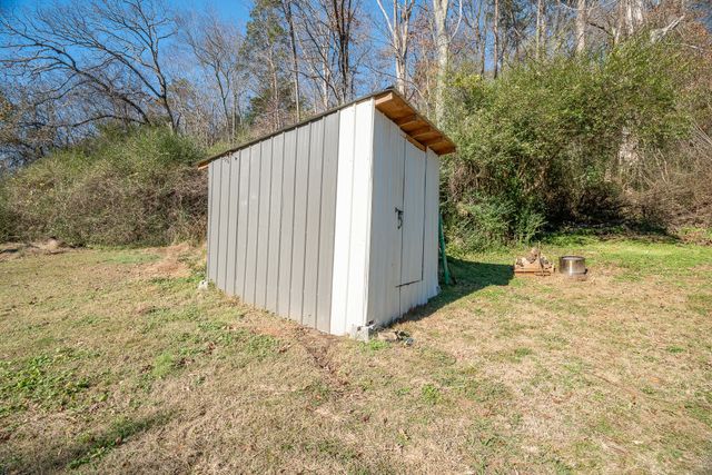 314 Clifton Tpke, Waynesboro, TN 38485