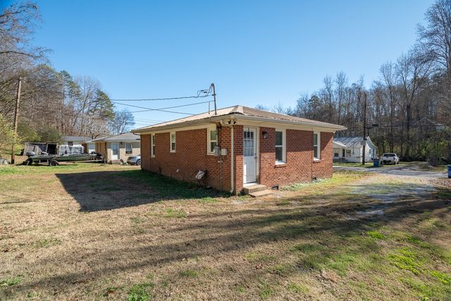 314 Clifton Tpke, Waynesboro, TN 38485