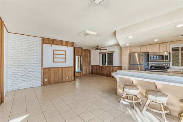 2239 Balboa Drive, Bullhead City, AZ 86442