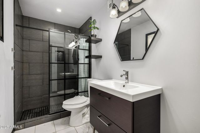 4713 E HIDALGO Avenue, Phoenix, AZ 85040